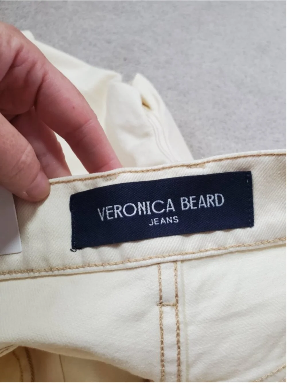 VERONICA BEARD NWT Charlotte High Rise 12